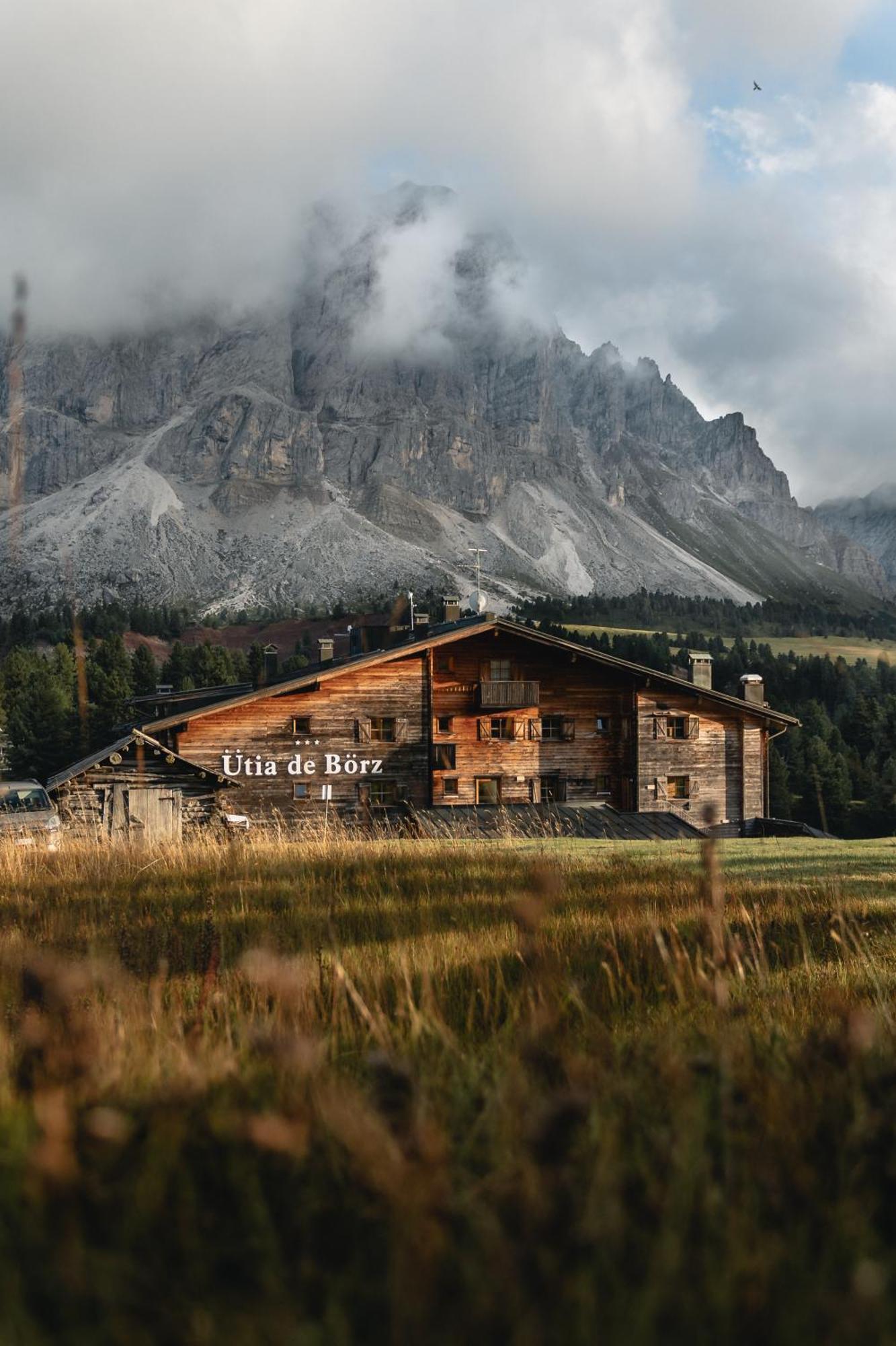 Ütia De Börz Hotell San Martino in Badia Exteriör bild