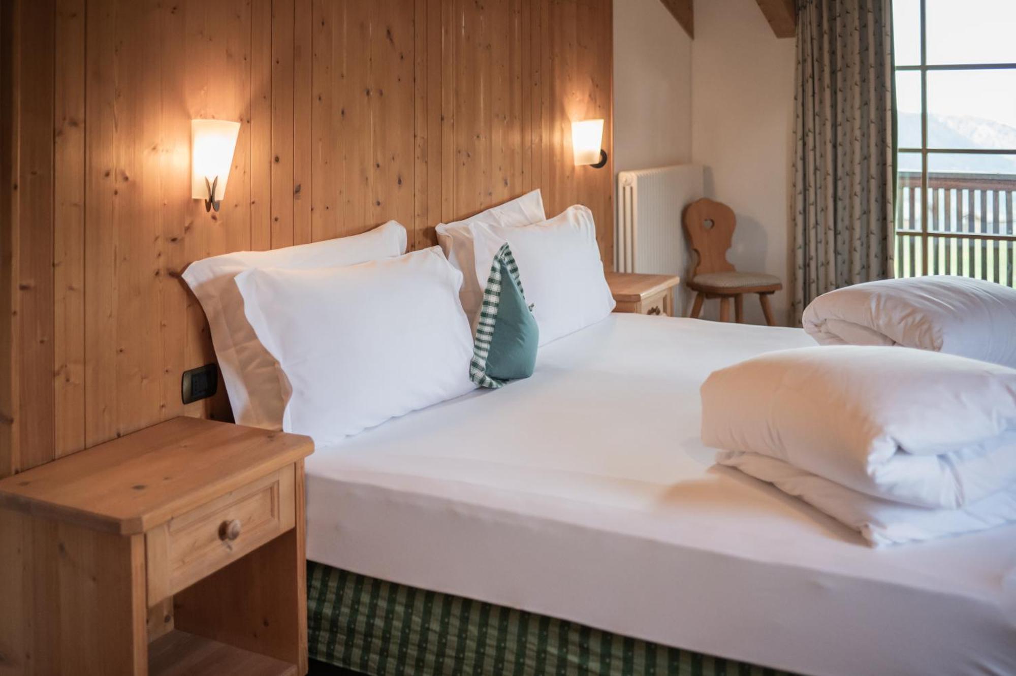 Ütia De Börz Hotell San Martino in Badia Rum bild